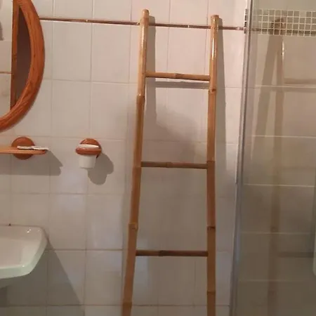 Charmante D'hotes De L'ancien Prieure Πανσιόν
